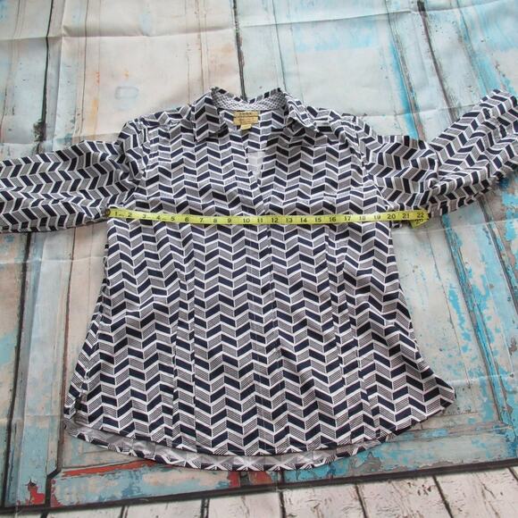 Gold Label Investments Blue/White Chevron Plus Size Shirt - Picture 4 of 6